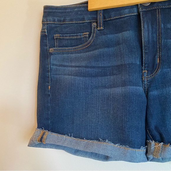 American Eagle. Jean shorts. Size 12. Medium wash. Mid rise. Super stretch. - Picture 3 of 12